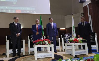 Le recteur de l’université de Blida1 reçoit le Professeur Elias Zerhouni