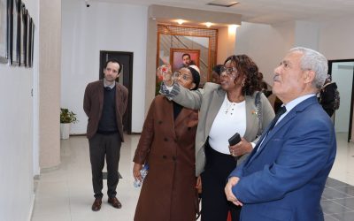 جامعةُ البليدةِ 1 تَستقبلُ مُستشارةَ سِفارةِ أَنغولا وتُؤكِّدُ دَعمَها للطَّلَبةِ الدَّوليِّين