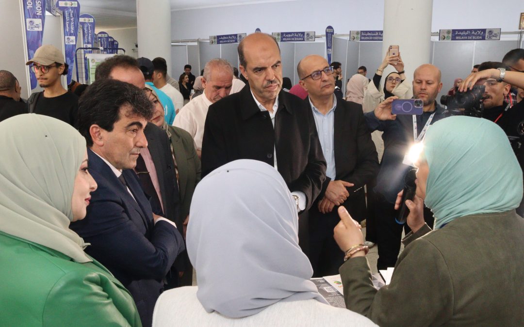 القافلة التحسيسية حول المقاولاتية الجامعية -صالون المشروع المبتكر للشاب
