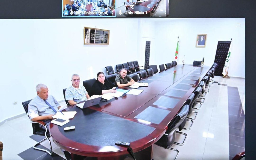 مدير جامعة البليدة 1 يشارك في اجتماع تنسيقي برئاسة وزير التعليم العالي والبحث العلمي
